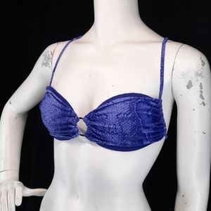 - Victoria's Secret Blue Snakeskin Halter Bikini Top 👙🔥🌞🏖♥️